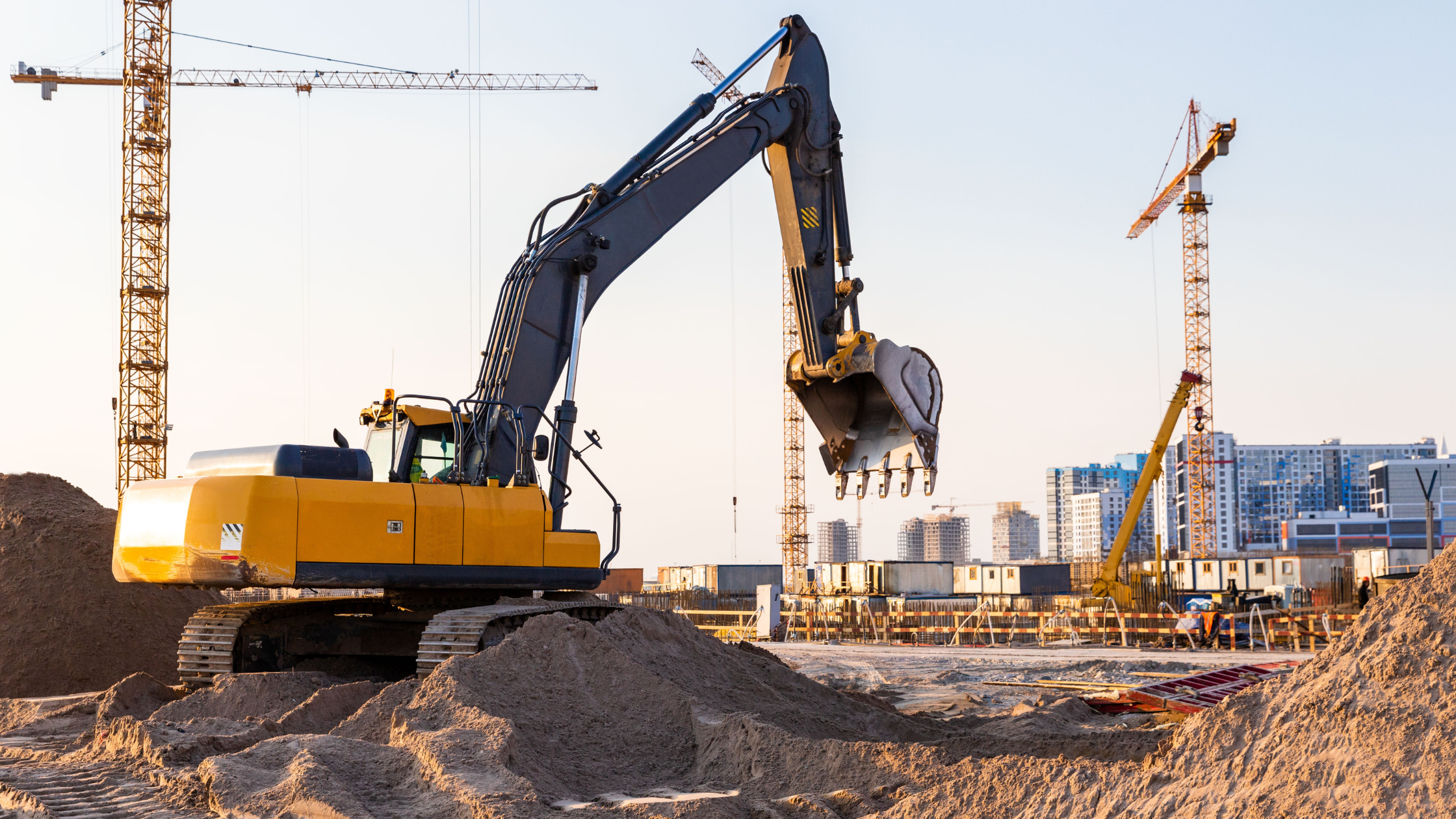 Navigating Legal Challenges in Construction: Tips for Avoiding Pitfalls